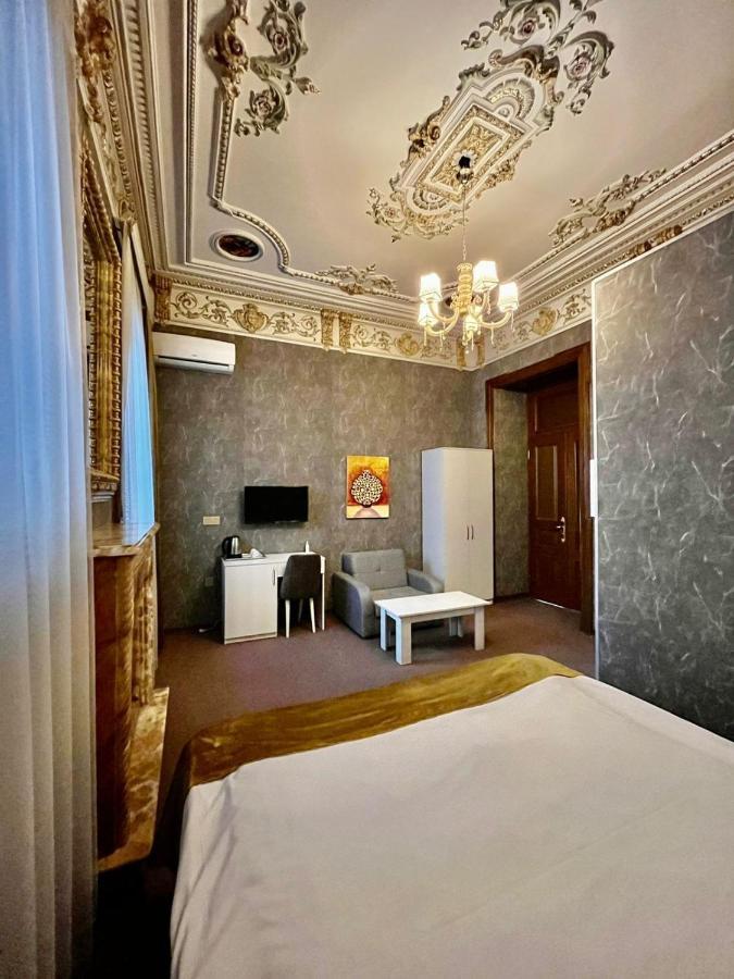 Nizami Hotel Baku Kültér fotó